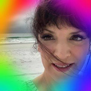 Meet your Posher, Michele